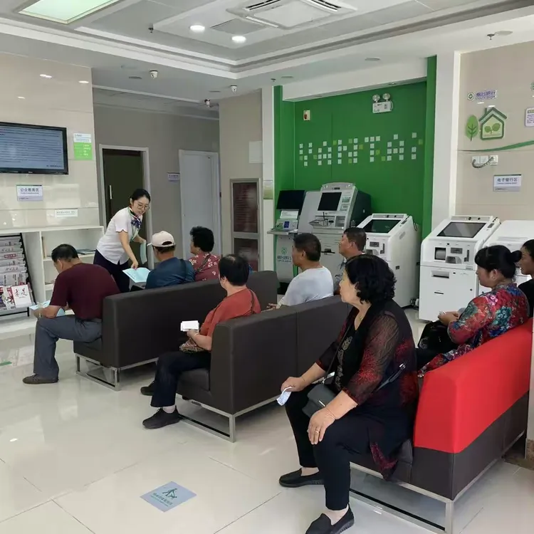 九游体育在线-大连人民银行中后场相继犯错，导致失利