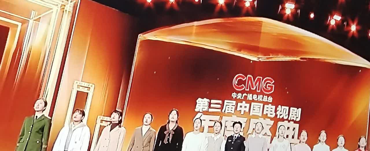 九游体育亚洲官网-中国代表团重夺桂冠，集体华丽亮相