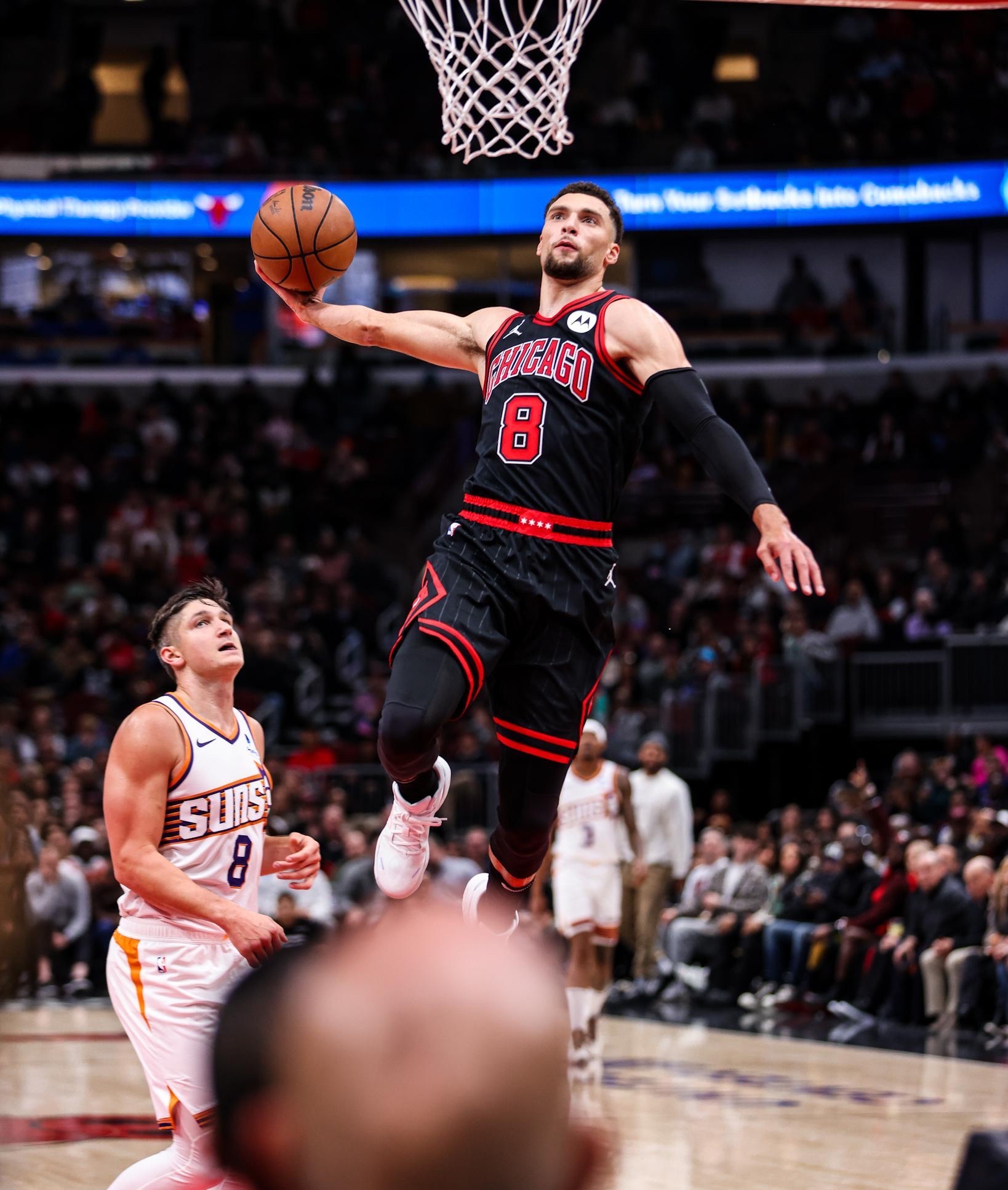 九游体育中国官网-包含公牛惨遭马刺逆转，卡罗尔安东尼打铁的词条