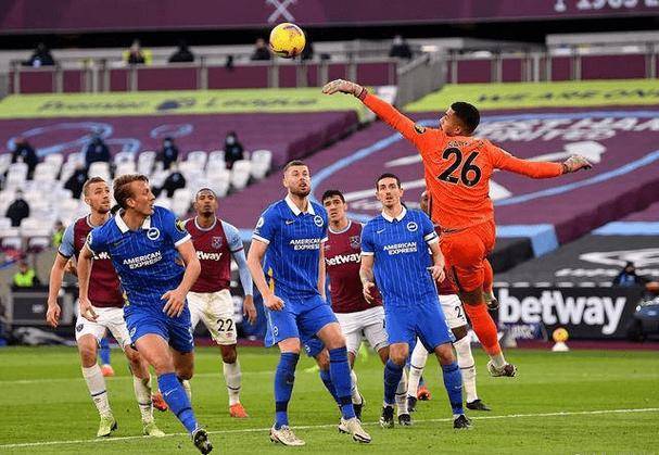 关于汉堡队客场挑战不敌,防线不稳定的信息 关于汉堡队客场挑战不敌,防线不稳定的信息