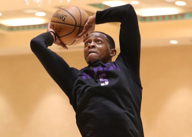 九游体育app下载-帕尔马前锋脚踝扭伤，伤情堪忧的简单介绍