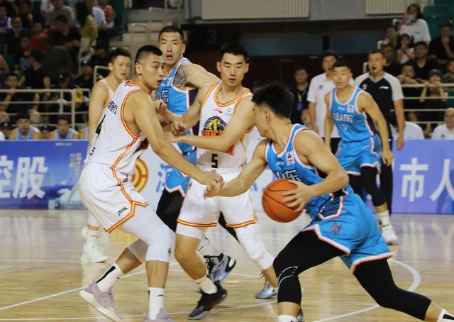 关于职业篮球赛最新战报：浙江队意外取得连胜良机的信息