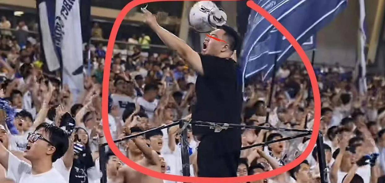 九游体育-关键战役引发球迷热议，每场比赛牵动人心的简单介绍