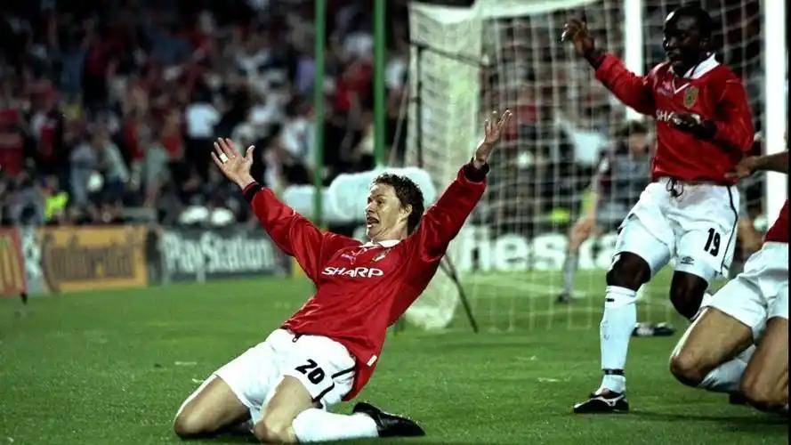 拜仁慕尼黑vs曼联:谁能笑到最后?的简单介绍 拜仁慕尼黑vs曼联:谁能笑到最后?的简单介绍