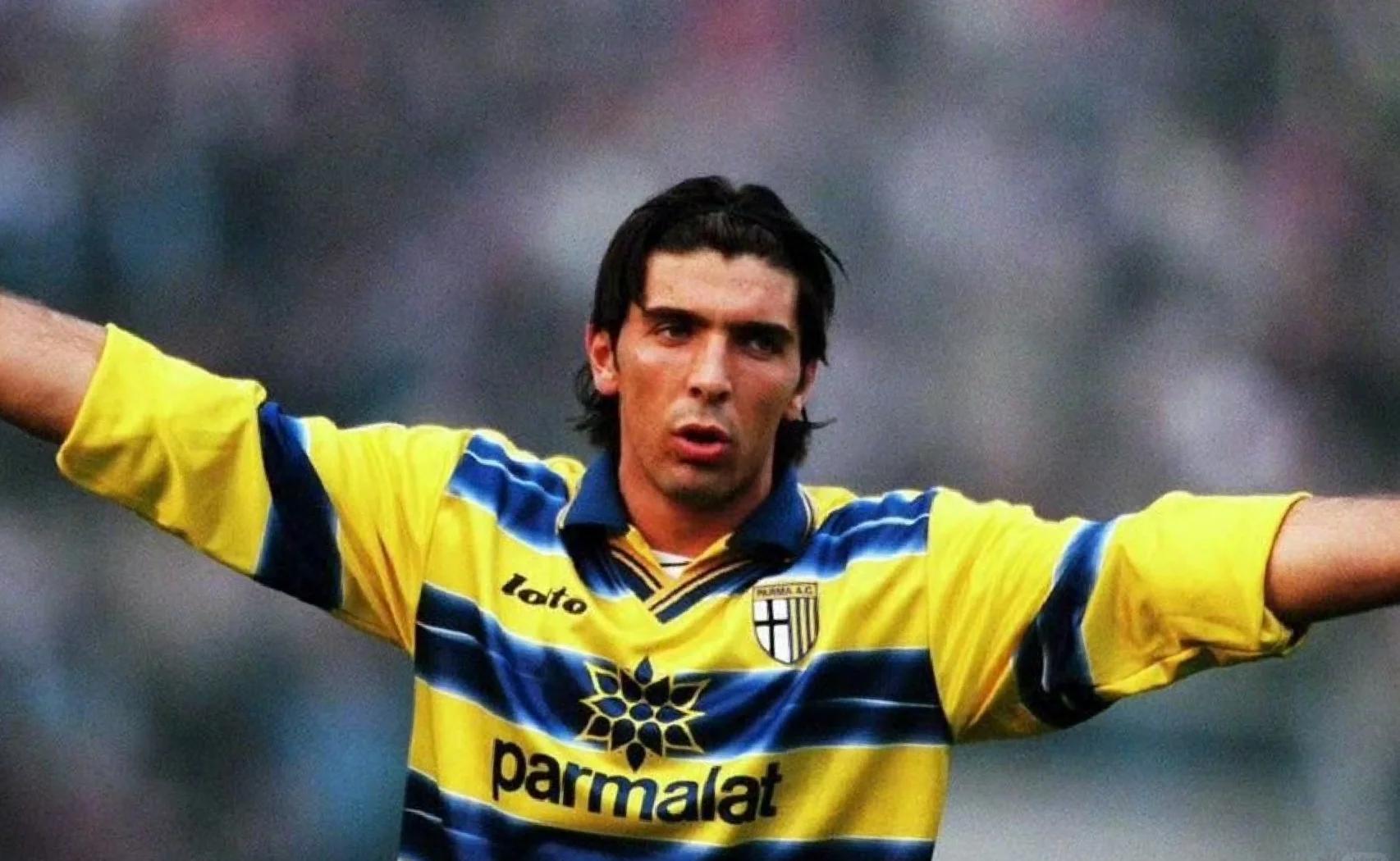 九游体育官方登录入口-传奇门将卡西利亚斯宣布退役，西甲球迷感慨万千